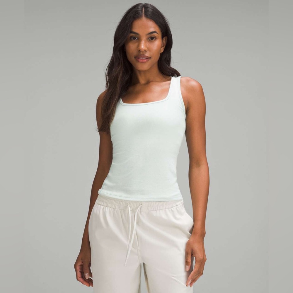 Hold Tight Square-Neck Tank size 8